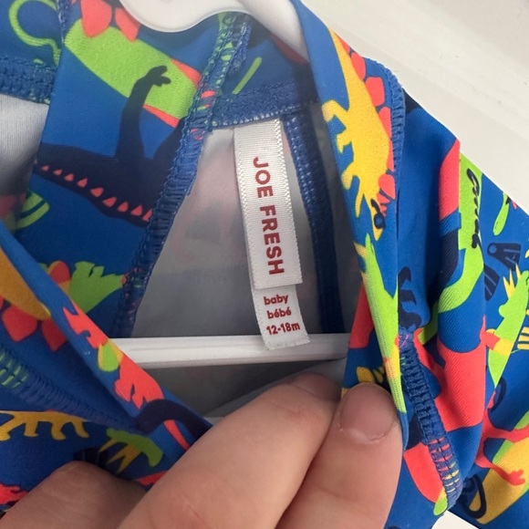 Joe Fresh Baby Colorful Dinosaur Swimsuit Sunsuit Size 12- 18 months - Picture 5 of 8